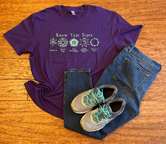 Know Your Signs Short T-shirt