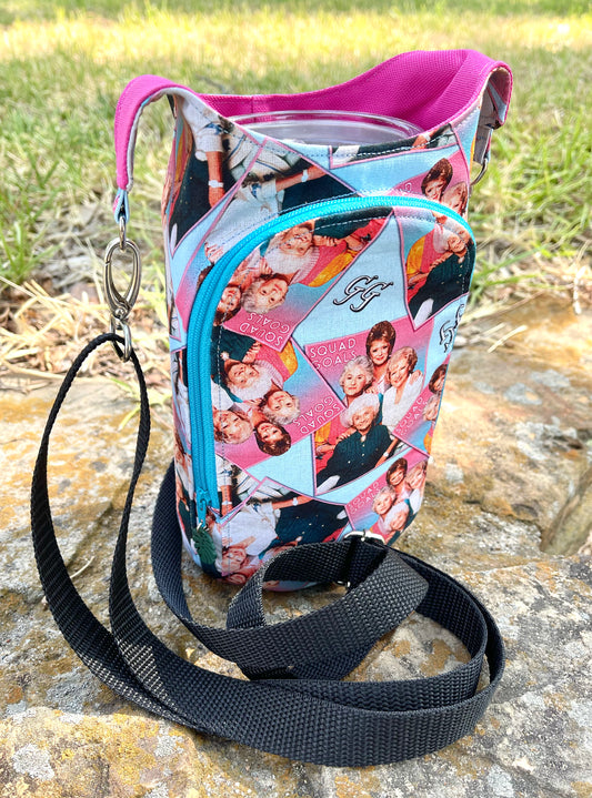 Character themed H2O2GOSLING bag